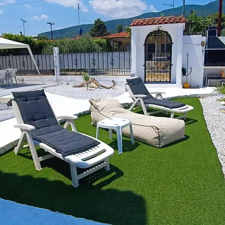 Karma Seaside Maison Semesterbostad