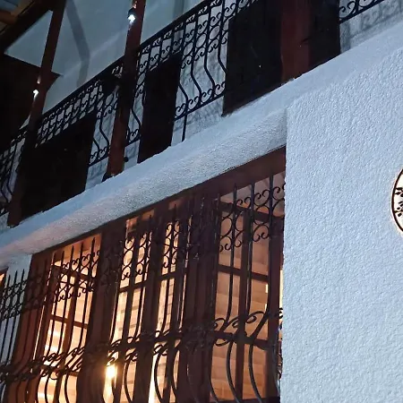 بيت للعطل Karma Seaside Maison أسبروبالتا