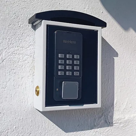 Karma Seaside Maison 別荘 アスプロヴァルタ