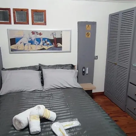 別荘 Karma Seaside Maison アスプロヴァルタ