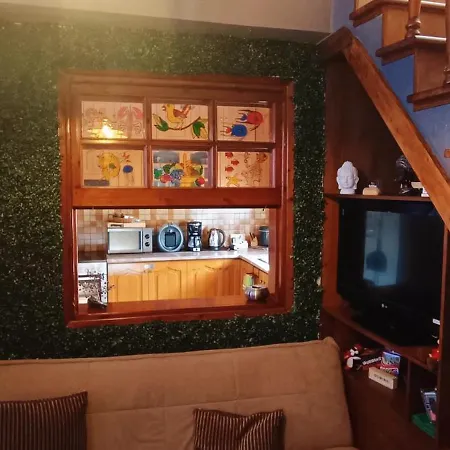 Karma Seaside Maison アスプロヴァルタ