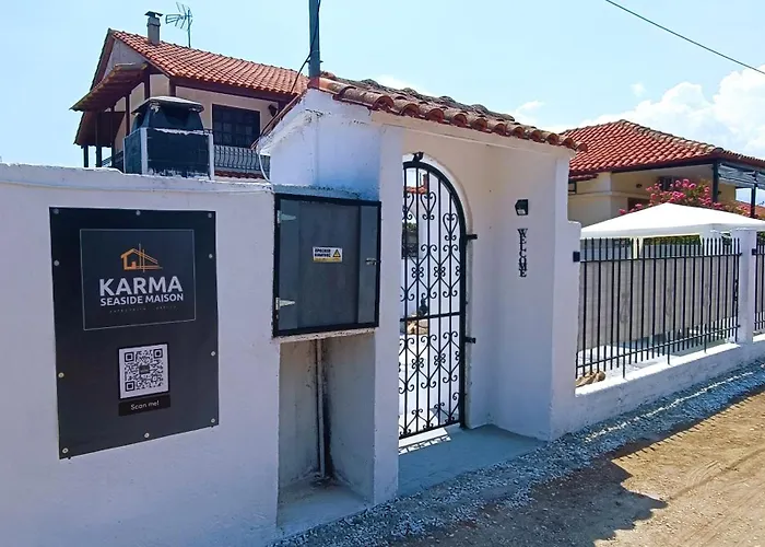 Karma Seaside Maison Case de vacanță