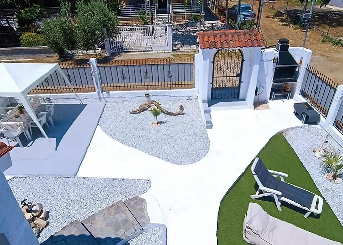 Karma Seaside Maison Case de vacanță Asprovalta